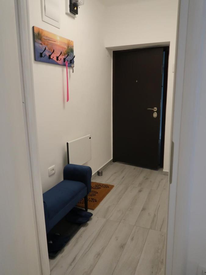Runa Zagreb Luaran gambar